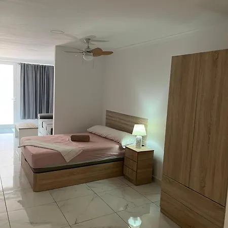 Cerda 112 Guest house *