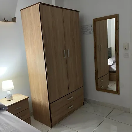 Cerda 112 Vendégház Alicante