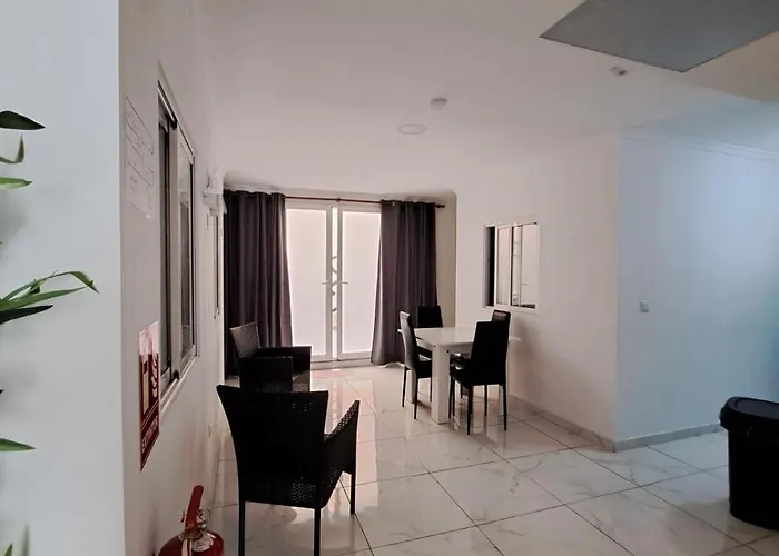 Maison d'hôtes Pensiòn Cerdà 112 *